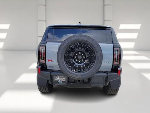 2025 GMC HUMMER EV SUV 2X