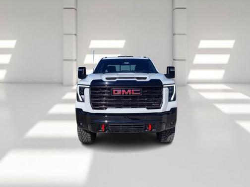 2026 GMC Sierra 2500 AT4