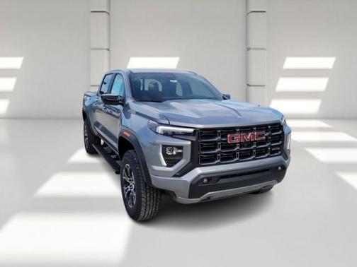 2025 GMC Canyon Base