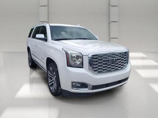 White Frost Tricoat 2020 GMC Yukon Denali