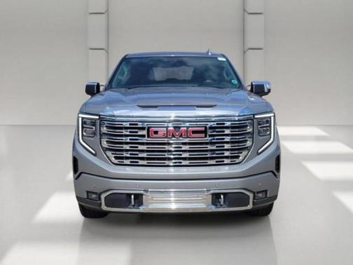 Sterling Metallic 2024 GMC Sierra 1500 Denali