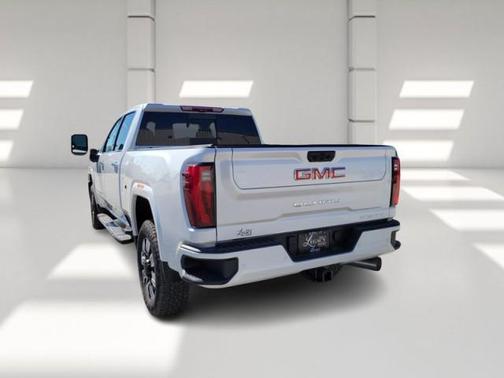2025 GMC Sierra 2500 Denali