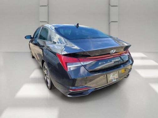 Phantom Black 2023 Hyundai ELANTRA Limited
