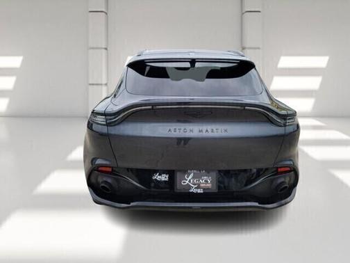 2021 Aston Martin DBX 