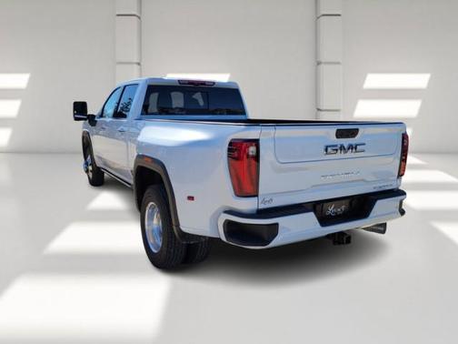 2026 GMC Sierra 3500 Denali