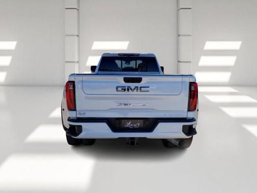 2026 GMC Sierra 3500 Denali