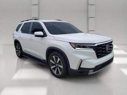 PLATINUM WHITE PEARL WHI 2025 Honda Pilot Elite