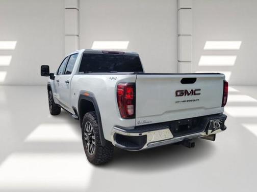 Summit White 2022 GMC Sierra 2500 Pro