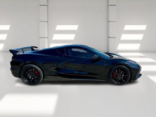 2021 Chevrolet Corvette Stingray w/2LT