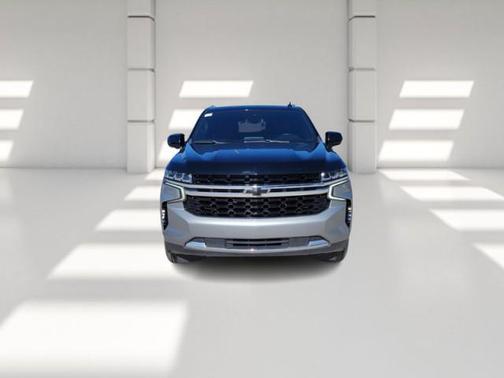 2023 Chevrolet Suburban LS