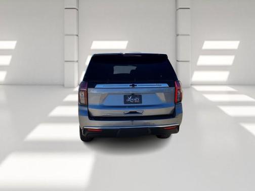 2023 Chevrolet Suburban LS