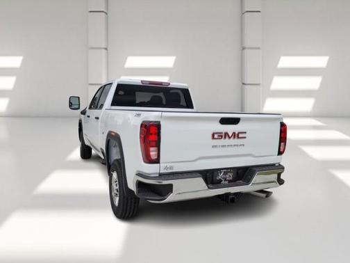 2025 GMC Sierra 2500 Base