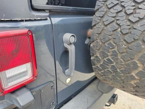 Rhino Clearcoat 2017 Jeep Wrangler Rubicon