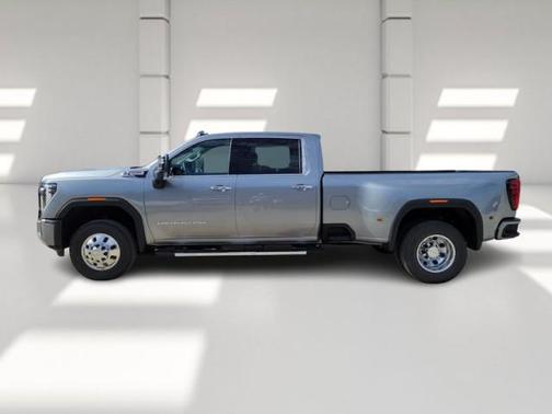 2026 GMC Sierra 3500 Denali