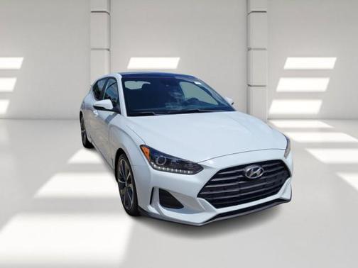 2020 Hyundai Veloster 2