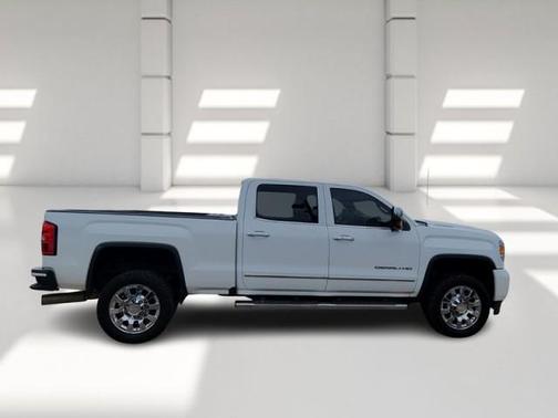 2017 GMC Sierra 2500 Denali