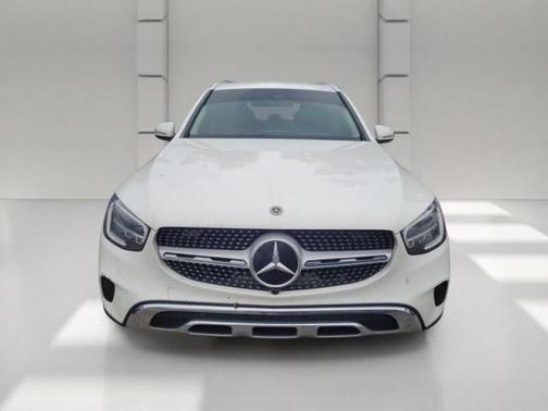 WHITE 2021 Mercedes-Benz GLC 300 Base