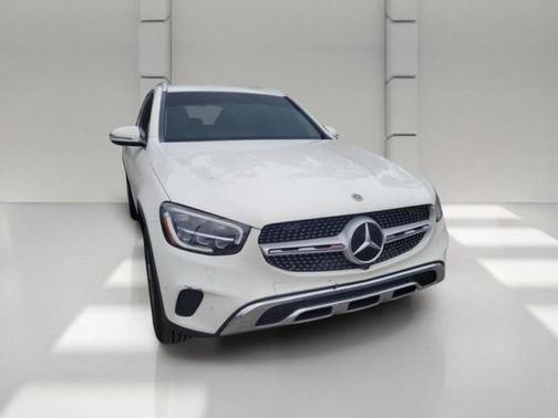 WHITE 2021 Mercedes-Benz GLC 300 Base