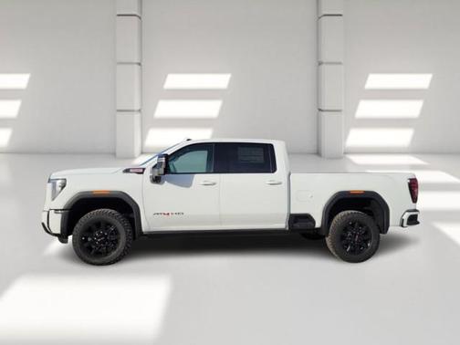 2026 GMC Sierra 2500 AT4