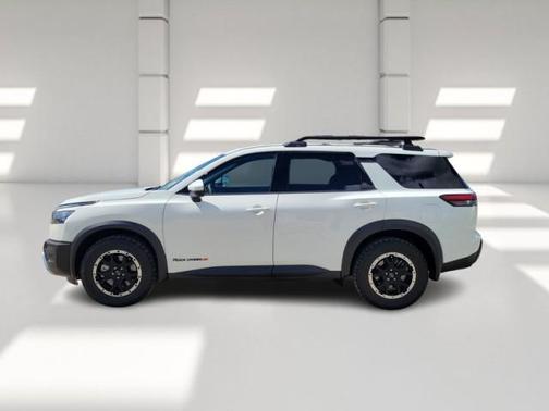 2025 Nissan Pathfinder Rock Creek 4WD