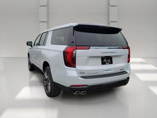 Glacier White Tricoat 2026 GMC Yukon XL Denali Ultimate