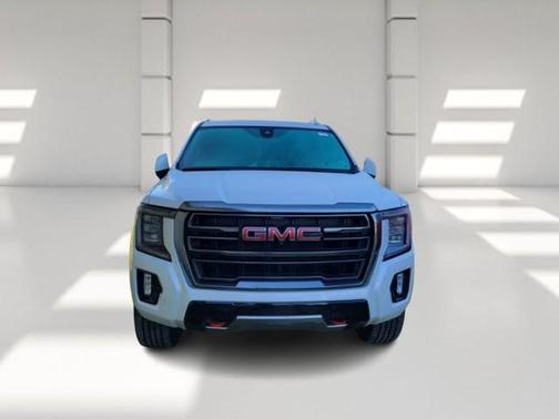 2022 GMC Yukon 4WD AT4