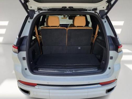 2022 Jeep Grand Cherokee L Summit Reserve