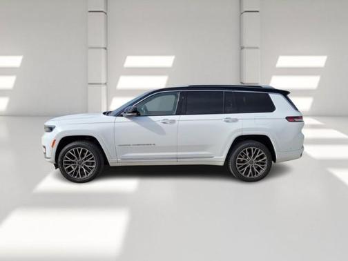 2022 Jeep Grand Cherokee L Summit Reserve