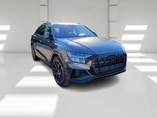 2023 Audi Q8 55 Prestige