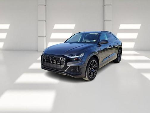 2023 Audi Q8 55 Prestige