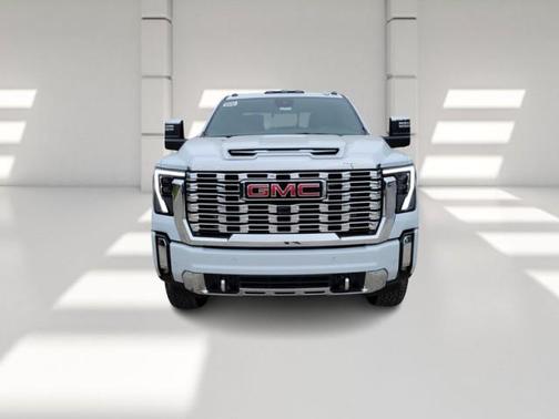 2026 GMC Sierra 2500 Denali