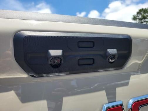 Coastal Dune 2026 GMC Sierra 1500 Denali