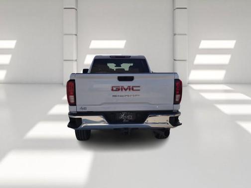 2026 GMC Sierra 2500 Pro