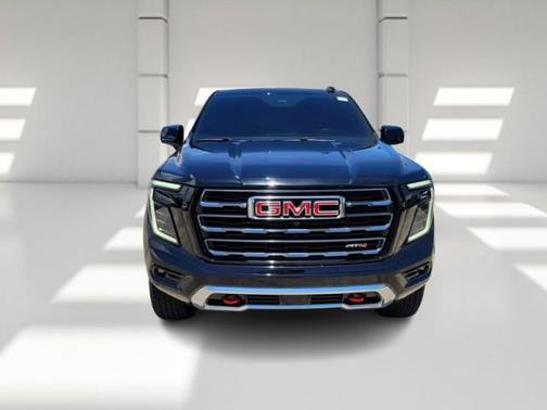 2025 GMC Yukon XL 4WD AT4