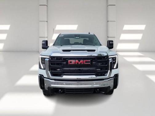 2025 GMC Sierra 2500 Base