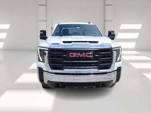 2025 GMC Sierra 2500 Base