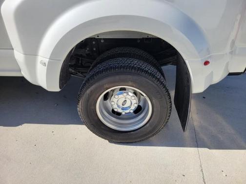 2022 Ford F-350 Lariat