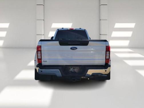 2022 Ford F-350 Lariat