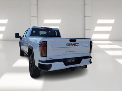 2024 GMC Sierra 2500 AT4