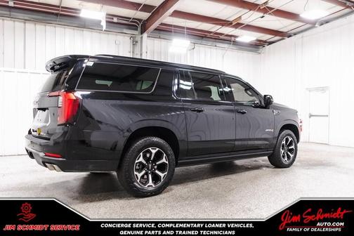 2025 GMC Yukon XL AT4