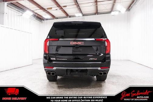 2025 GMC Yukon XL AT4