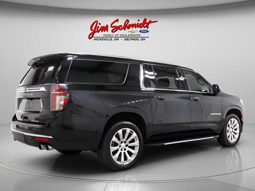 Black 2023 Chevrolet Suburban Premier