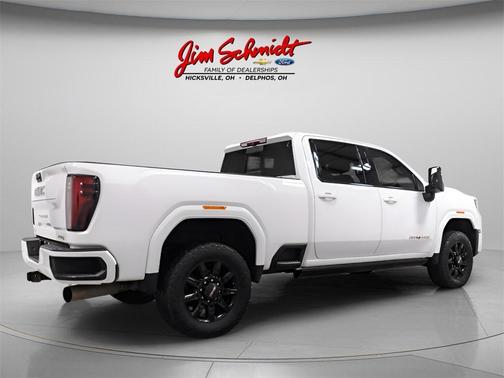 2024 GMC Sierra 3500 AT4