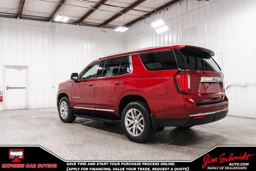 2023 GMC Yukon SLT