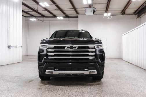 Black 2024 Chevrolet Silverado 1500 High Country