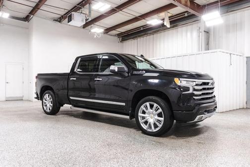 Black 2024 Chevrolet Silverado 1500 High Country