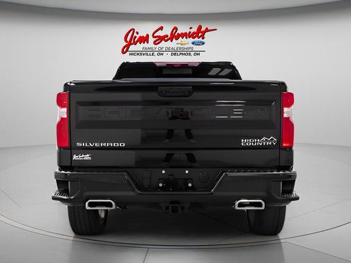 Black 2024 Chevrolet Silverado 1500 High Country