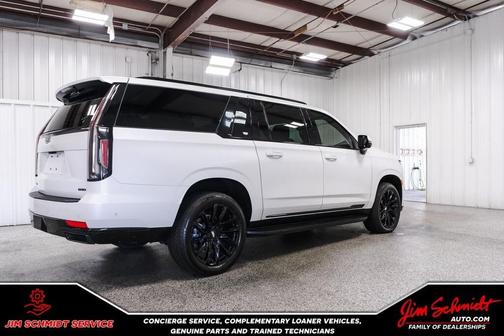 2024 Cadillac Escalade ESV Sport