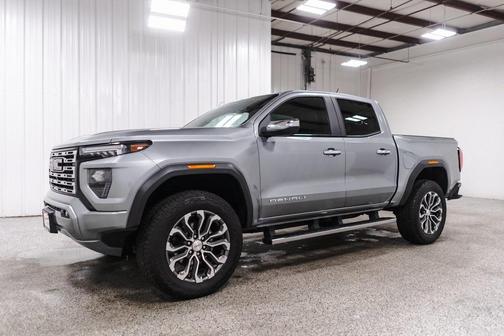 2025 GMC Canyon Denali