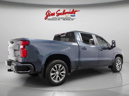 Shadow Gray Metallic 2021 Chevrolet Silverado 1500 RST